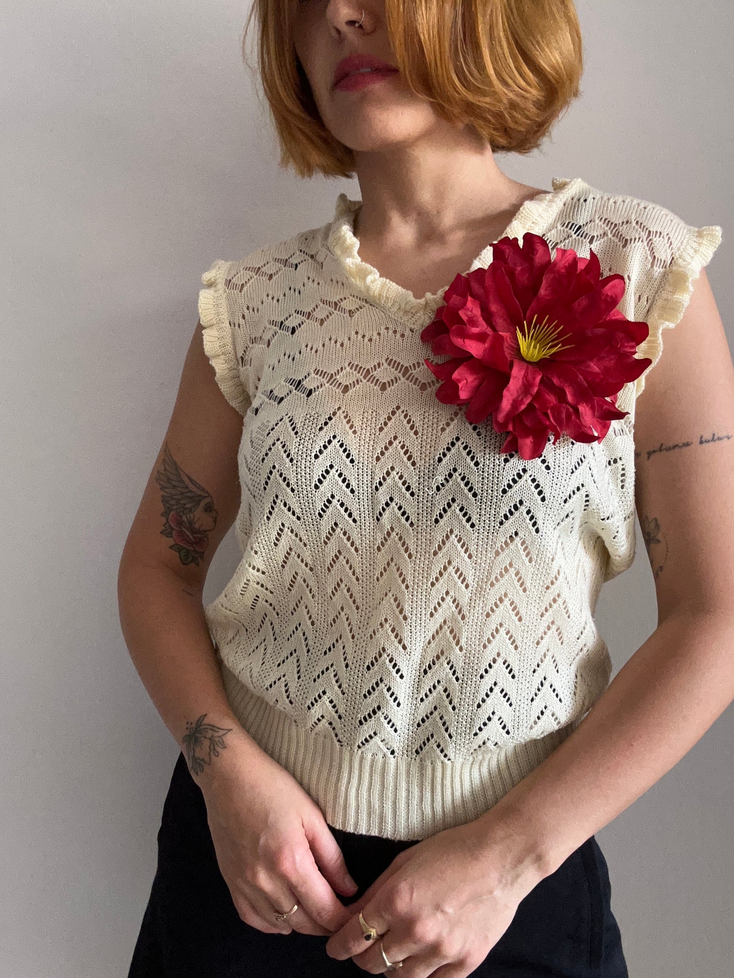 Cream Knit Sleveless Top
